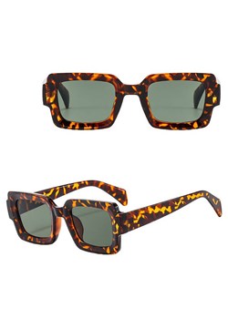 Okulary przeciwsłoneczne z filtrem UV400 STL40C panterkowe + akcesoria ze sklepu Stylion w kategorii Okulary przeciwsłoneczne damskie - zdjęcie 185965371