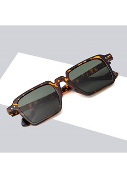 Okulary przeciwsłoneczne z filtrem UV400 STL37B panterka + akcesoria ze sklepu Stylion w kategorii Okulary przeciwsłoneczne damskie - zdjęcie 185965440