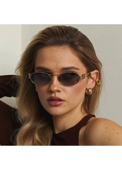 Okulary przeciwsłoneczne owalne UV400 SKK-06 złoty/czarny - id: 9489 - marki Stylion - 185966194 Okulary przeciwsłoneczne owalne UV400 SKK-06 złoty/czarny ze sklepu Stylion w kategorii Okulary przeciwsłoneczne damskie - zdjęcie 185966194