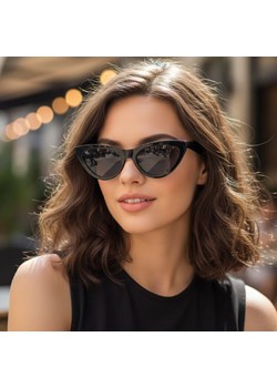 Okulary Kocie Oczy przeciwsłoneczne damskie czarne F-293 ze sklepu Stylion w kategorii Okulary przeciwsłoneczne damskie - zdjęcie 185966900