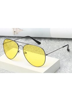 Okulary pilotki rozjaśniające dla kierowców do jazdy nocą, we mgle i deszczu 411 - id: 2492 - marki Stylion - 185967460 Okulary pilotki rozjaśniające dla kierowców do jazdy nocą, we mgle i deszczu 411 ze sklepu Stylion w kategorii Okulary przeciwsłoneczne damskie - zdjęcie 185967460