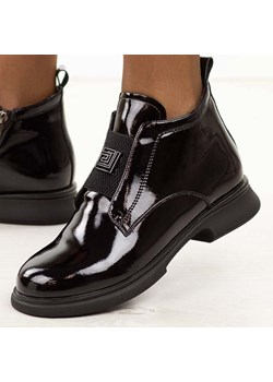 Czarne lakierowane botki damskie Filippo Dbt7383/25 ze sklepu suzana.pl w kategorii Botki - zdjęcie 185969824