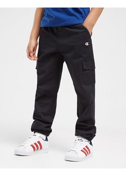 CHAMPION SPODNIE ELASTIC CUFF CARGO PANT B ze sklepu JD Sports  w kategorii Spodnie chłopięce - zdjęcie 185973911