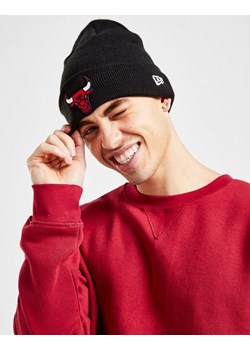 NEW ERA CZAPKA ZIMOWA ESSENTIAL CUFF KNIT BULLS CHICAGO BULL ze sklepu JD Sports  w kategorii Czapki zimowe męskie - zdjęcie 185974491