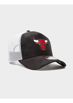 NEW ERA CZAPKA TONAL CHECK TRUCKER BULLS CHICAGO BULLS ze sklepu JD Sports  w kategorii Czapki z daszkiem męskie - zdjęcie 185975234
