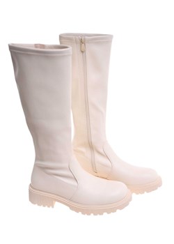 Beżowe kozaki damskie z suwakiem /D8-3 18134 T397/ ze sklepu Pantofelek24.pl w kategorii Kozaki damskie - zdjęcie 185986980