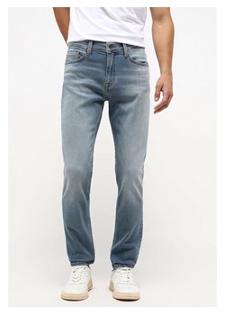 Męskie Spodnie Jeansowe Mustang Style Vegas Slim Denim Blue 1013707 5000 583 ze sklepu YouNeedit.pl w kategorii Jeansy męskie - zdjęcie 185988253