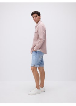 Reserved - Jeansowe szorty slim fit - niebieski ze sklepu Reserved w kategorii Spodenki męskie - zdjęcie 186001044