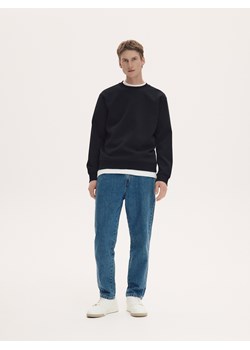 Reserved - Jeansy carrot fit - niebieski - id: YQ346-55J - marki Reserved - 186003391 Reserved - Jeansy carrot fit - niebieski ze sklepu Reserved w kategorii Jeansy męskie - zdjęcie 186003391