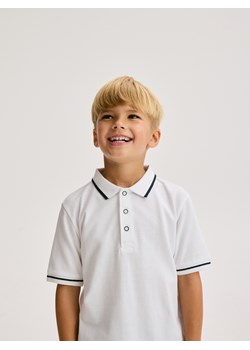 Reserved - T-shirt polo - biały - id: 023FH-00X - marki Reserved - 186005183 Reserved - T-shirt polo - biały ze sklepu Reserved w kategorii T-shirty chłopięce - zdjęcie 186005183