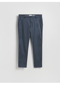 Reserved - Spodnie chino slim fit - granatowy - id: 262BK-95P - marki Reserved - 186024521 Reserved - Spodnie chino slim fit - granatowy ze sklepu Reserved w kategorii Spodnie męskie - zdjęcie 186024521