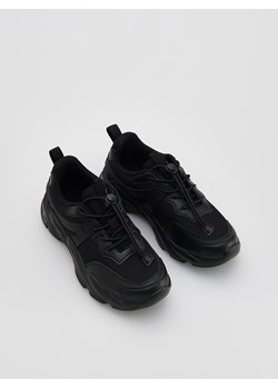 Reserved - Sportowe sneakersy - czarny ze sklepu Reserved w kategorii Buty sportowe dziecięce - zdjęcie 186026194