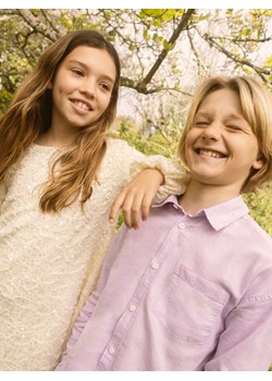 Reserved - Koszula oversize z domieszką lnu - lawendowy ze sklepu Reserved w kategorii Koszule chłopięce - zdjęcie 186026783