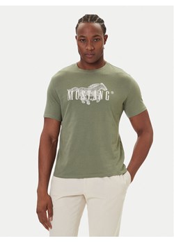 Mustang T-Shirt Austin 1016857 Czerwony Regular Fit ze sklepu MODIVO w kategorii T-shirty męskie - zdjęcie 186029014