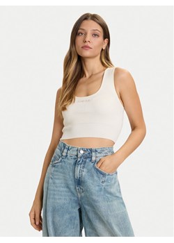 Guess Top V5BP05 Z3JD2 Beżowy Slim Fit ze sklepu MODIVO w kategorii Bluzki damskie - zdjęcie 186030004