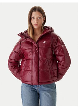 Calvin Klein Jeans Kurtka zimowa LV047D505G Bordowy Relaxed Fit ze sklepu MODIVO w kategorii Kurtki damskie - zdjęcie 186030121