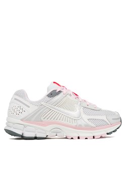 Nike Sneakersy Zoom Vomero 5 FN3695 001 Szary ze sklepu MODIVO w kategorii Buty sportowe damskie - zdjęcie 186030540