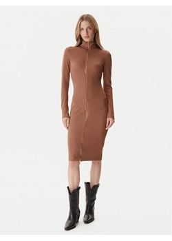 Just Cavalli Sukienka codzienna 79PAO905 J0251 Brązowy Slim Fit ze sklepu MODIVO w kategorii Sukienki - zdjęcie 186031332