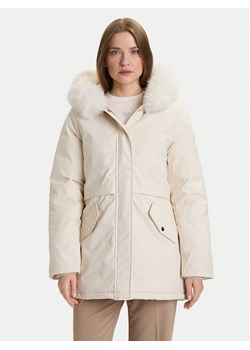 Rinascimento Kurtka zimowa CFC0122158003 Écru Regular Fit ze sklepu MODIVO w kategorii Kurtki damskie - zdjęcie 186031883