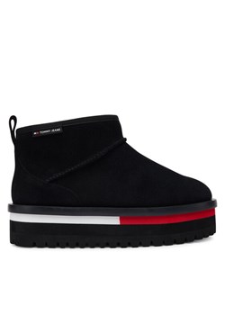 Tommy Jeans Śniegowce Tjw Flatform Snow Boot Suede EN0EN02841 Czarny ze sklepu MODIVO w kategorii Śniegowce damskie - zdjęcie 186031902