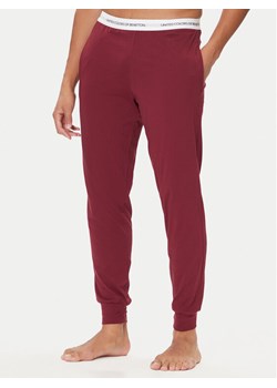 United Colors Of Benetton Spodnie piżamowe 30964F00V Bordowy Regular Fit ze sklepu MODIVO w kategorii Piżamy męskie - zdjęcie 186032134