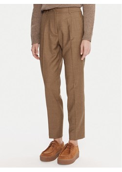Weekend Max Mara Spodnie materiałowe Caldaia 2525136152 Brązowy Regular Fit ze sklepu MODIVO w kategorii Spodnie damskie - zdjęcie 186033344