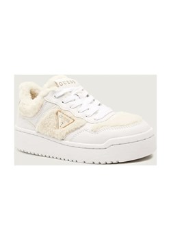 Guess Ocieplane sneakersy MIRAM10 | shearling ze sklepu Gomez Fashion Store w kategorii Buty sportowe damskie - zdjęcie 186058653