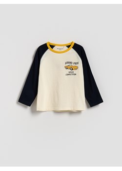 Reserved - Bawełniany longsleeve - złamana biel ze sklepu Reserved w kategorii T-shirty chłopięce - zdjęcie 186068403