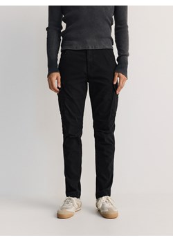 Reserved - Spodnie cargo slim fit - czarny ze sklepu Reserved w kategorii Spodnie męskie - zdjęcie 186069441