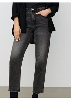 Sinsay - Jeansy mom fit - szary ze sklepu Sinsay w kategorii Jeansy damskie - zdjęcie 186083874