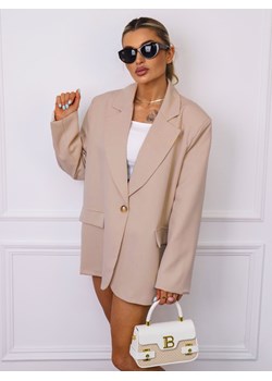 MARYNARKA OVERSIZE ZAPINANA NA GUZIKI- CIEMNY BEŻ ze sklepu olika.com.pl w kategorii Marynarki damskie - zdjęcie 186085430