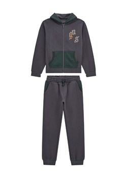 Guess Dres L5BG00 KCCH0 Szary Regular Fit ze sklepu MODIVO w kategorii Dresy chłopięce - zdjęcie 186086830