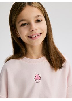 Reserved - Bluza z haftem - pastelowy róż ze sklepu Reserved w kategorii Bluzy dziewczęce - zdjęcie 186088641