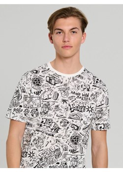 Sinsay - Koszulka z nadrukiem Teenage Mutant Ninja Turtles - kremowy ze sklepu Sinsay w kategorii T-shirty męskie - zdjęcie 186090733