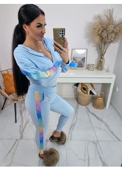welurowy dres besties multicolor la perla bluza + spodnie z tęczowymi lampasami - jasny błękit ze sklepu STYLOWO w kategorii Komplety i garnitury damskie - zdjęcie 186091664