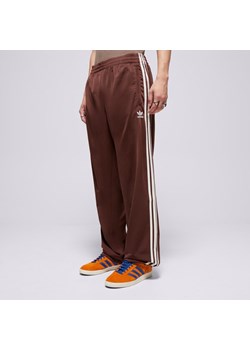 ADIDAS SPODNIE FIREBIRD TP ze sklepu Sizeer w kategorii Spodnie męskie - zdjęcie 186091783