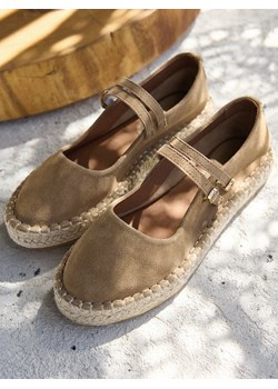 Reserved - Zamszowe espadryle - beżowy ze sklepu Reserved w kategorii Espadryle damskie - zdjęcie 186092852