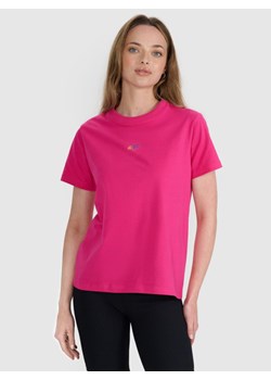 Damski t-shirt oversize z nadrukiem 4F 4FRSS25TTSHF3163 - różowy ze sklepu Sportstylestory.com w kategorii Bluzki damskie - zdjęcie 186095110