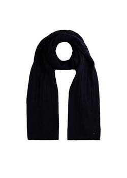Szalik Tommy Hilfiger Flag Fluffy AW0AW17787 Granatowy ze sklepu eobuwie.pl w kategorii Szaliki i chusty damskie - zdjęcie 186099020