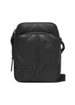 Saszetka nerka Calvin Klein Puffer Reporter LV04D3164G Czarny ze sklepu eobuwie.pl w kategorii Saszetki - zdjęcie 186101024