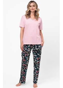 Bawełniana piżama damska na krótki rękaw i długie spodnie Marisal, Kolor różowo-granatowy, Rozmiar S, Italian Fashion - id: 217488 - marki Italian Fashion - 186119331 Bawełniana piżama damska na krótki rękaw i długie spodnie Marisal, Kolor różowo-granatowy, Rozmiar S, Italian Fashion ze sklepu Primodo w kategorii Piżamy damskie - zdjęcie 186119331