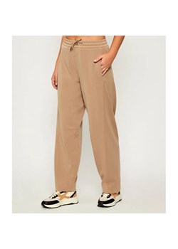 BOSS ORANGE Spodnie dresowe C_Elijah | Relaxed fit ze sklepu Gomez Fashion Store w kategorii Spodnie damskie - zdjęcie 186124694