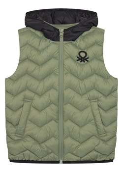 United Colors Of Benetton Kamizelka 2TWDCJ00R Szary Regular Fit ze sklepu MODIVO w kategorii Kamizelki chłopięce - zdjęcie 186125132