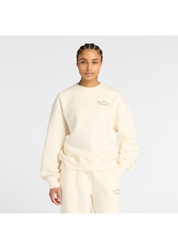 Bluza damska New Balance WT53516PEF – beżowa - id: 3215507 - marki New Balance - 186126053 Bluza damska New Balance WT53516PEF – beżowa ze sklepu New Balance Poland w kategorii Bluzy damskie - zdjęcie 186126053