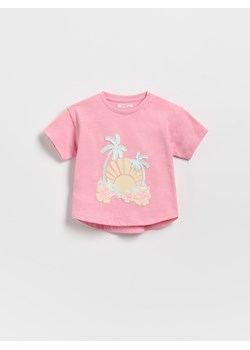 Reserved - Bawełniany t-shirt z aplikacją - różowy ze sklepu Reserved w kategorii Bluzki dziewczęce - zdjęcie 186126534