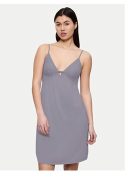 Triumph Koszula nocna Aura Spotlight 10225033 Szary Regular Fit ze sklepu MODIVO w kategorii Koszule nocne - zdjęcie 186140762