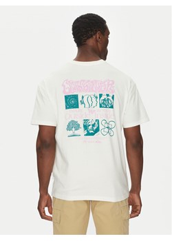 Quiksilver T-Shirt EQYZT08032 Écru Oversize ze sklepu MODIVO w kategorii T-shirty męskie - zdjęcie 186140792