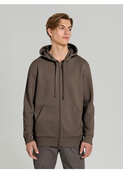 Sinsay - Rozpinana bluza z kapturem i kieszeniami - brązowy ze sklepu Sinsay w kategorii Bluzy męskie - zdjęcie 186149203
