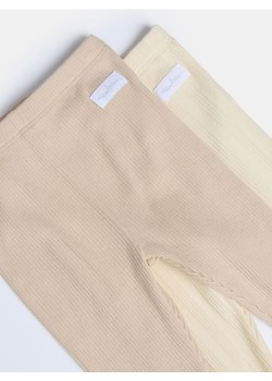 Sinsay - Prążkowane spodnie z zakrytymi stopami 2 pack - kremowy ze sklepu Sinsay w kategorii Spodnie i półśpiochy - zdjęcie 186172952