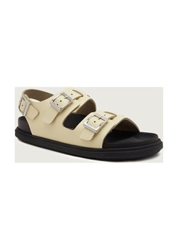 Birkenstock Skórzane sandały Cannes EXQ LE Butter | narrow fit ze sklepu Gomez Fashion Store w kategorii Sandały damskie - zdjęcie 186175074
